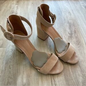 Madewell suede nude heels